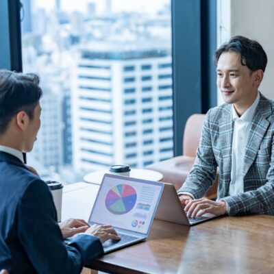 キャリアカウンセリングの手法とは？プロが教える効果的な進め方と活用メリットを徹底解説
